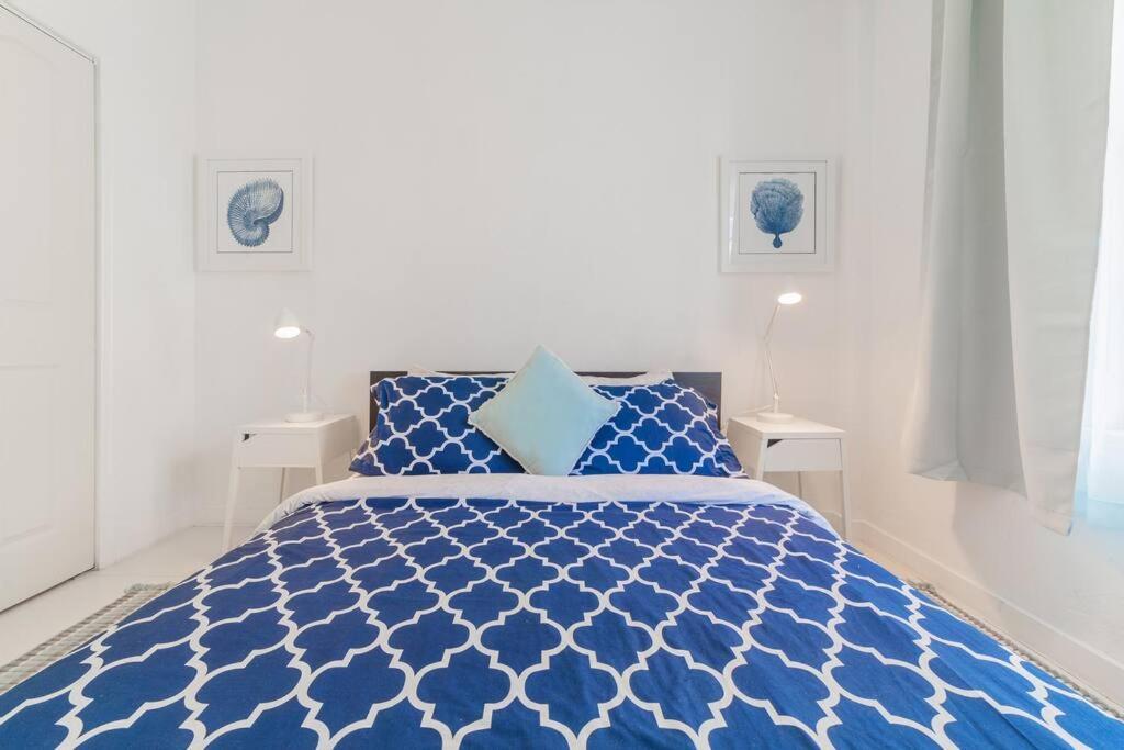 2 Bedroom On The Beach ! Маями Бийч Екстериор снимка